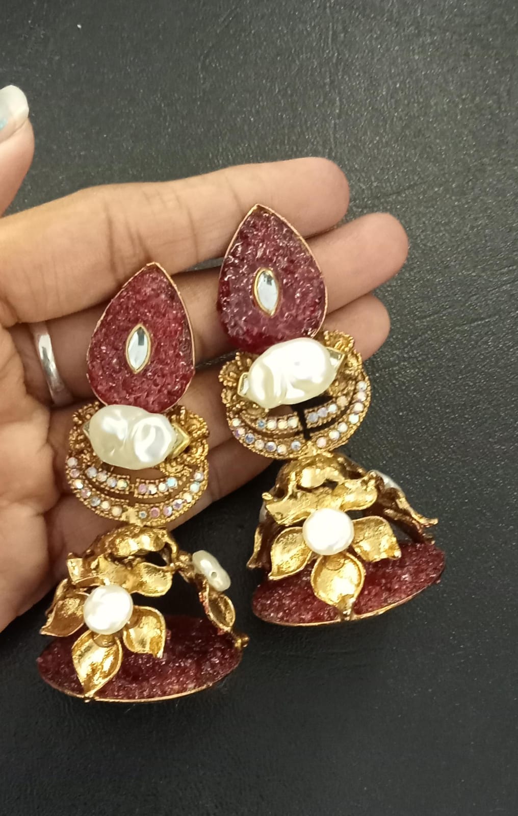 Jhumka Red